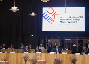 Los ministros de Exteriores de la UE debaten sobre Ucrania y Oriente Medio en Consejo informal en Copenhague