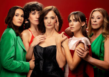 ‘Las Amargas Lágrimas de Petra Von Kant’ arrives at the Teatro Bellas Artes