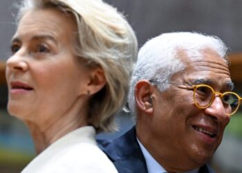 Los líderes europeos marcan líneas rojas sobre Ucrania tras la reunión de Trump con Putin