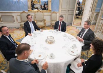 Albares and Cuerpo remind Bessent that the US-EU trade relationship represents “30% of global trade”