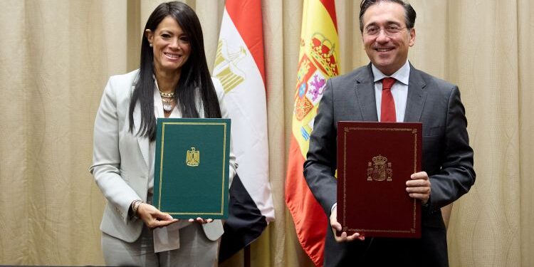 Albares agrees in Cairo on the priorities for spanish cooperation in Egypt for the 2025-2030 period