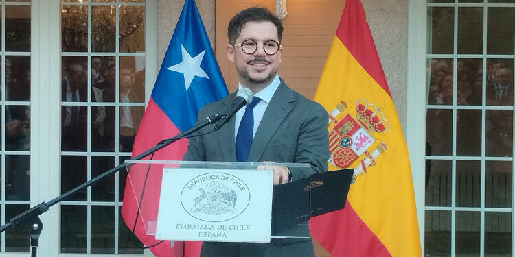 Celebración de los 215 años de Independencia y el Día del Ejército chilenos