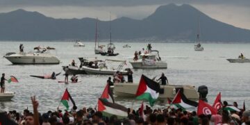 Albares y sus homólogos de 15 países aseguran que habrá “rendición de cuentas” en caso de ataque a la Flotilla