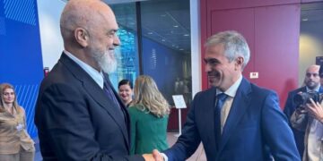 España apoya la apertura de las negociaciones de adhesión de Albania con la UE en materia de agenda verde