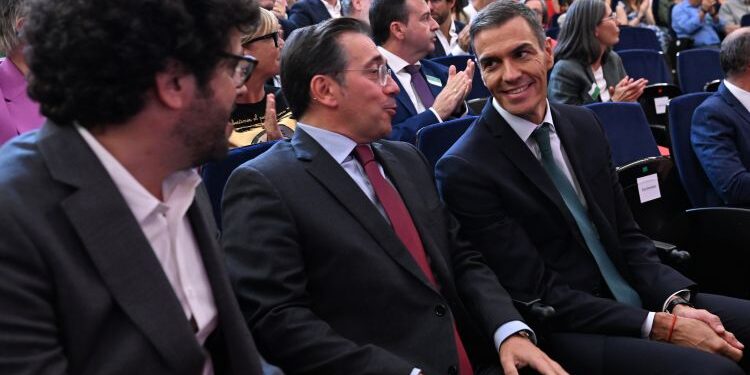 Sánchez asegura, en el Día del Cooperante, que lo que sucede en Gaza “solo tiene una palabra: genocidio”