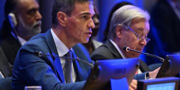 Spain will host the next “In Defense of Democracy” summit in 2026 and is offering to participate in the first Scientific Panel on AI Governance
