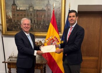 El nuevo embajador de Brasil, Luiz Alberto Figueiredo Machado, presenta las Copias de Estilo