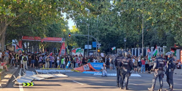 Las protestas solidarias con Gaza obligan a cancelar la última etapa de la Vuelta