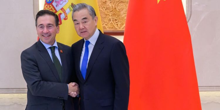España vuelve a pedir a China más “reciprocidad y equilibrio” en materia comercial y de inversiones