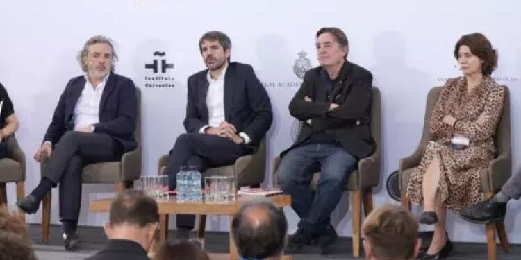 Publishers from Spain and Latin America call for a “common market” for books in Arequipa