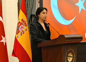 “La postura concienzuda de España sobre Gaza ha llenado el corazón del pueblo turco y de todos los del mundo”