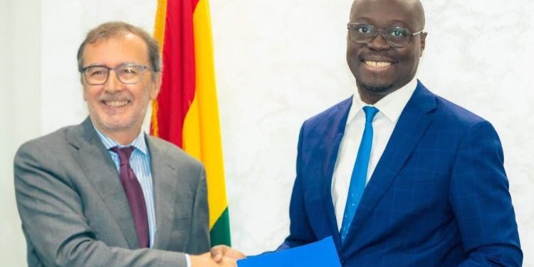 Spain and Ghana sign bilateral debt restructuring agreement