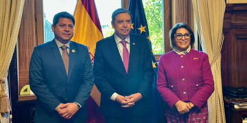 España y Ecuador firman un Memorando de Entendimiento en cooperación agraria