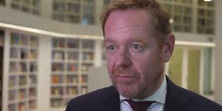 Albares discusses peace in Gaza, Ukraine and the Sahel with his Dutch counterpart, David van Weel