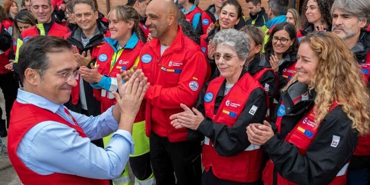 Más de 70 voluntarios del equipo médico START salen hacia Jamaica tras el huracán Melissa