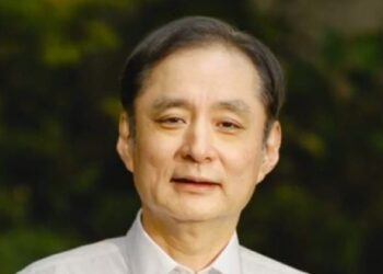 El nuevo embajador de Japón, Hiroshi Yamauchi, presenta las Copias de Estilo