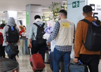 245 Nicaraguan refugees arrive at Barajas Airport under the Spanish Resettlement Program