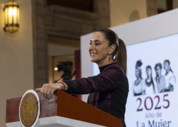 Sheinbaum celebra las palabras de Albares sobre los indígenas y el PP pide su dimisión