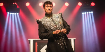 The ‘Strafalari’ show arrives, elegance, humor and magic charm