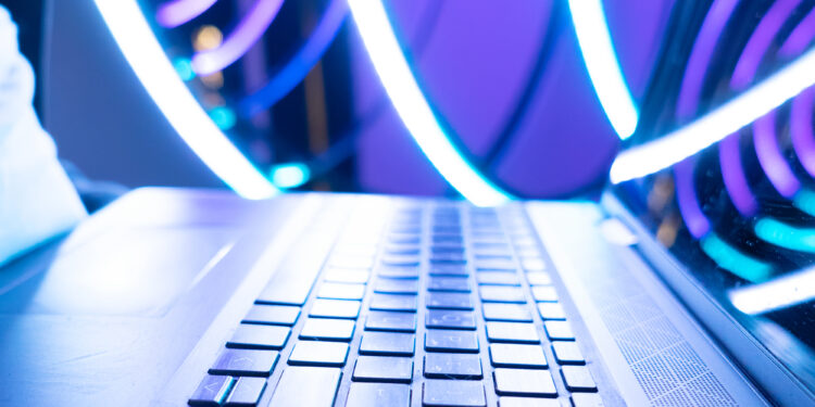 Análisis | España y el nuevo eje tecnológico-industrial europeo: chips, IA y soberanía digital frente a EE.UU. y China