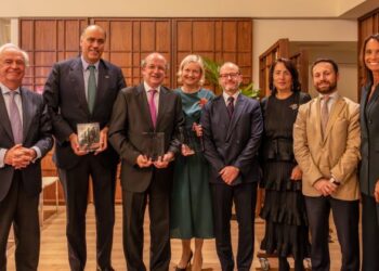 El Instituto Polaco de Cultura, la Embajada de Argentina y Daniel Calleja Crespo reciben los primeros Premios Internacionales The Diplomat in Spain 2025