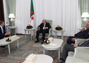 The President of Algeria personally bid farewell to Fernando Morán after seven years as ambassador to the country