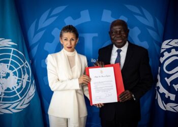 Spain formalizes the ratification of the Maternity Protection Convention at the ILO