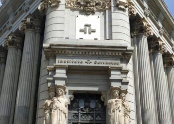 The Cervantes Institute denounces the RAE’s “unilateral” decision to choose Panama for the next Congress of the Spanish Language