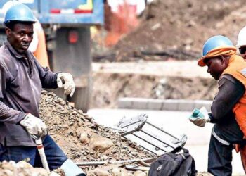 Más de 200.000 extranjeros se han afiliado a la Seguridad Social en 2025, un 7,2% más que hace un año