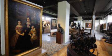 El embajador de Filipinas en España inaugura un museo en Luzón con su colección particular de arte europeo