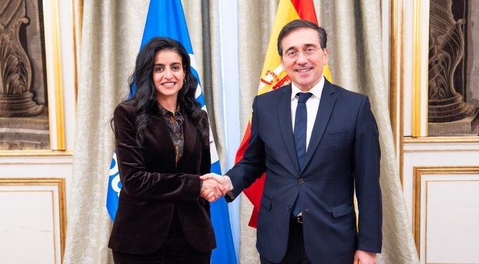 Albares recibe a la nueva secretaria general de ONU Turismo, Shaikha Al Nowais