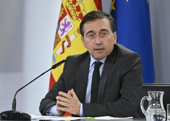 Albares clarifies that there is still “no plan” for sending troops to Ukraine