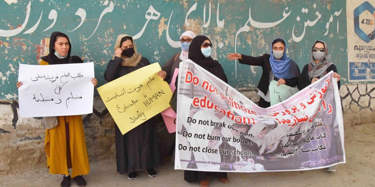 Casa Asia: ‘La lucha de las mujeres afganas contra el apartheid de género’