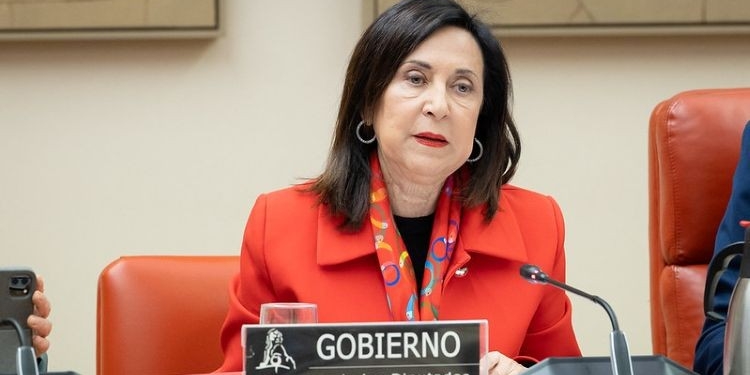 Robles carga contra Trump por menospreciar a los aliados en Afganistán: “Nuestros 97 muertos merecen un respeto”