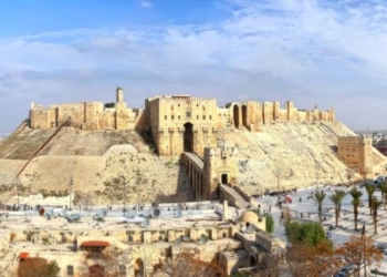 España celebra el alto el fuego en Siria entre las fuerzas gubernamentales y los rebeldes kurdos en Alepo