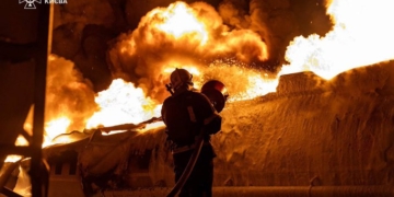 Albares condena el lanzamiento de misiles balísticos y drones rusos contra Ucrania