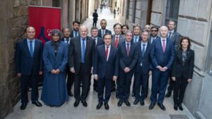 Ministro Albares con embajadores de Asia en Casa Asia, Barcelona.
