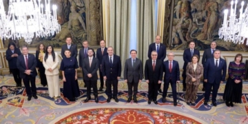 Albares expone los objetivos de la Cumbre de Madrid a los embajadores iberoamericanos