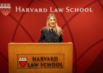 Yolanda Díaz denuncia en Harvard las “amenazas de Musk y Durov” a la “democracia en España”