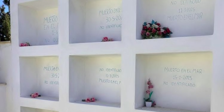 Entre 900 y 3.000 migrantes murieron en 2025 intentando llegar por mar a España