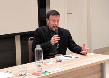 Gran interés de los diplomáticos en nuestra tertulia sobre Donald Trump