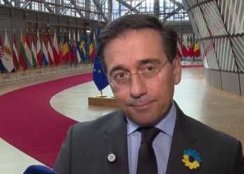 José Manuel Albares en reunión de la UE sobre sanciones a Delcy Rodríguez