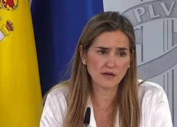 Aagesen aboga por potenciar las renovables porque “el sol y el viento nunca van a ser bloqueados en Ormuz”