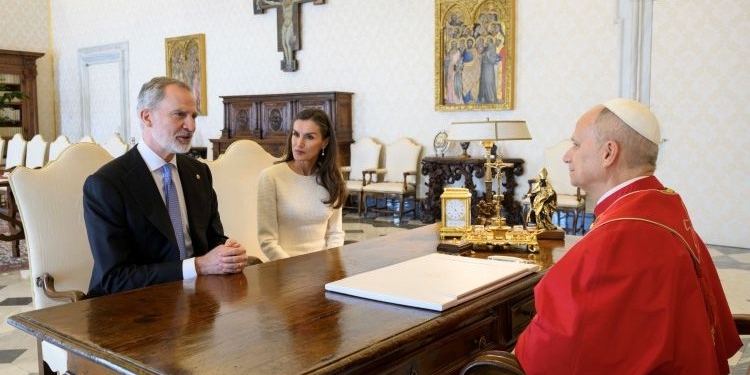 León XIV recibe en audiencia a los Reyes con vistas al próximo viaje apostólico del Papa a España