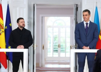 Sánchez announces to Zelenskyy a new €1 billion military aid package for Ukraine in 2026
