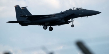 Spain closes its airspace to any aircraft involved in the war in Iran