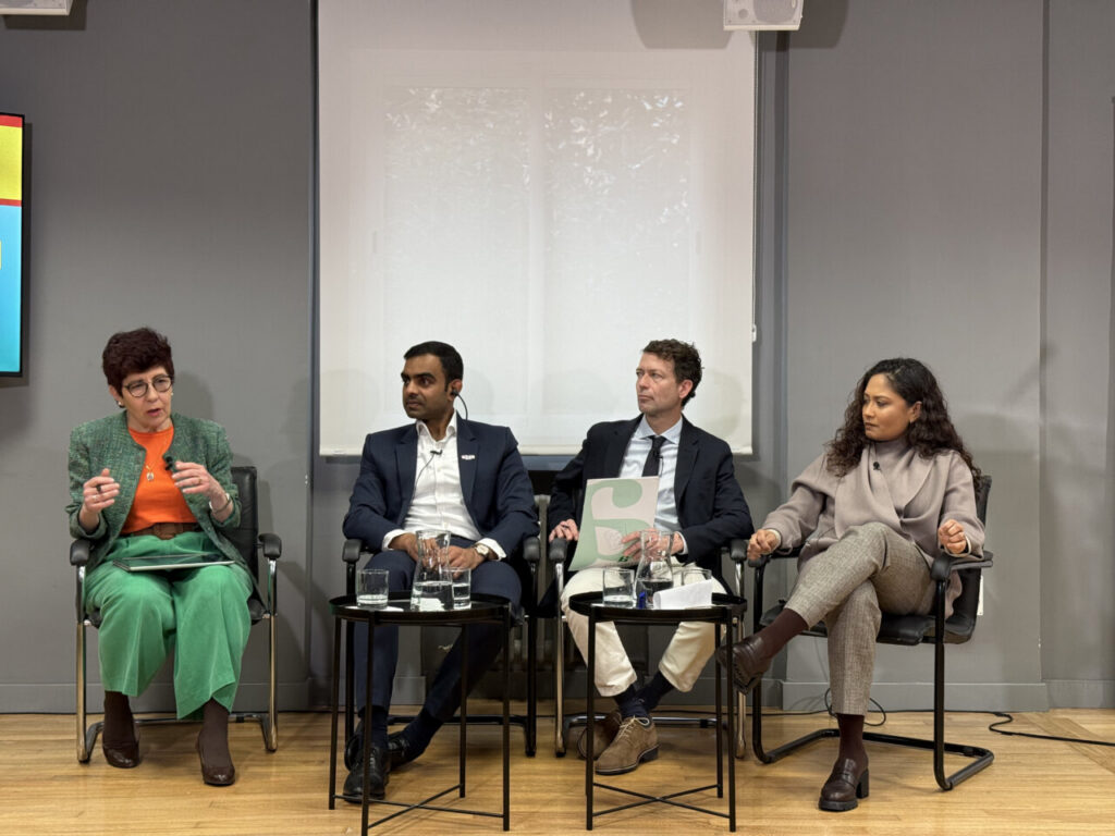 Panel de discusión sobre cooperación tecnológica entre España e India en Madrid