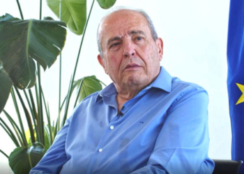 Francisco Javier Elorza hablando sobre la India como potencia mundial