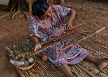 The weaver Victorina López Hilario, protagonist at the Instituto Cultural de México