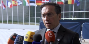 España pide la suspensión de “todo el Acuerdo de Asociación” UE-Israel más allá de las sanciones comerciales propuestas por Bruselas